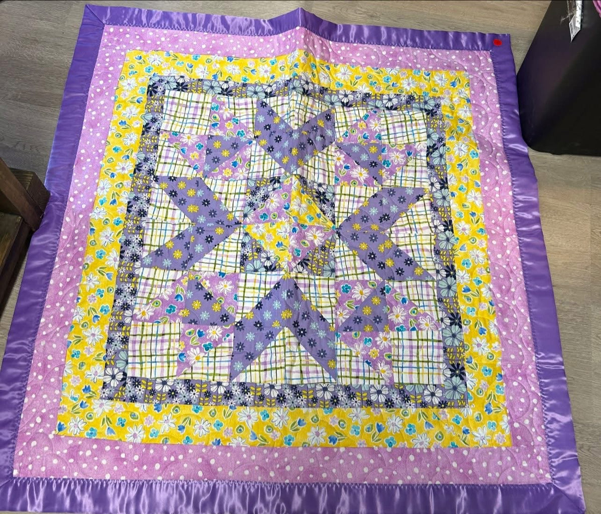 BEAUTIFUL BABY GIRL QUILT